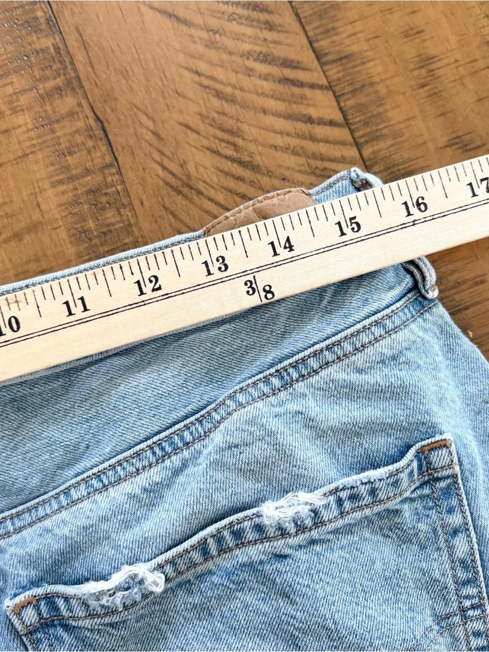 American Eagle 90s Bootcut Distressed Light Wash Blue Jeans Size 12R